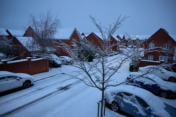 Suburban snow.jpg